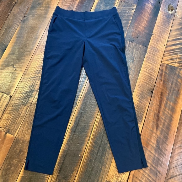 Athleta Brooklyn Ankle Pant Navy Blue Size 10 Stretch Travel Work Pant - Picture 3 of 8